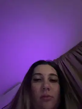 Snapshot of babyyboomm chatting on 02.20.25 babyyboomm online show from 02.20.25