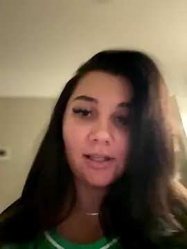 Snapshot of babyyboomm chatting on 10.01.25 babyyboomm online show from 10.01.25