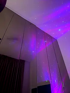 Snapshot of babyyboomm chatting on 11.01.25 babyyboomm online show from 11.01.25