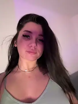 Snapshot of babyyboomm chatting on 02.01.26 babyyboomm online show from 02.01.26