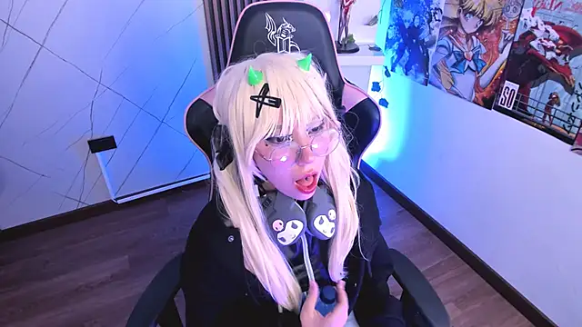 Purplee Baby online show from 02.19.25