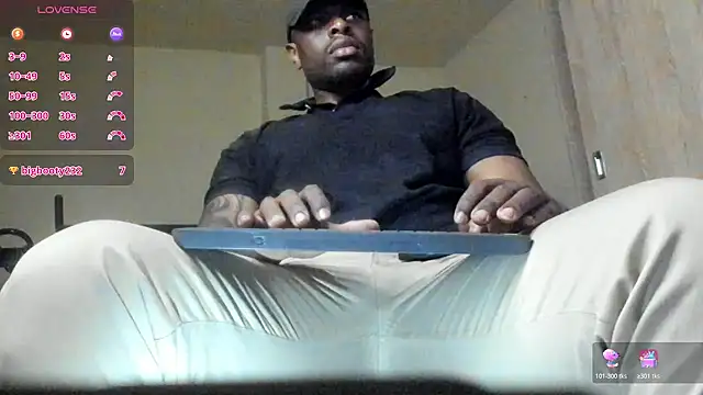 Snapshot of thomas_santtos1 chatting on 07.11.26 thomas santtos1 online show from 07.11.26