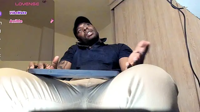 Snapshot of thomas_santtos1 chatting on 07.21.26 thomas santtos1 online show from 07.21.26