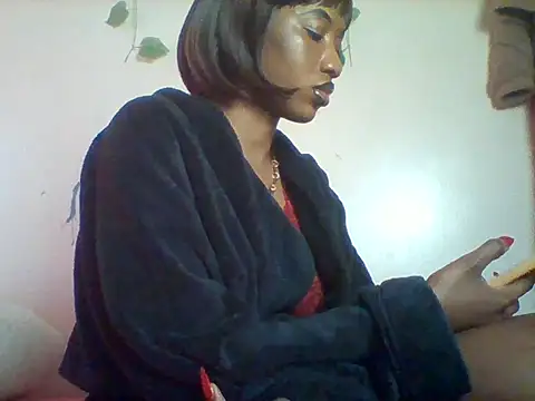 Queeen model online show from 06.25.26