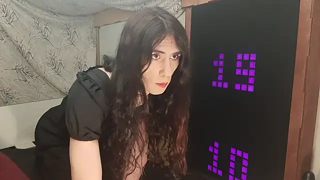 DiiVampy online show from 12.01.25