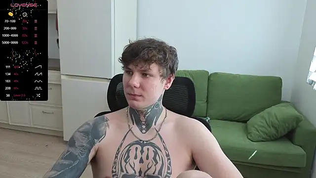 Snapshot of Lechery_boy chatting on 06.11.26 Lechery boy online show from 06.11.26