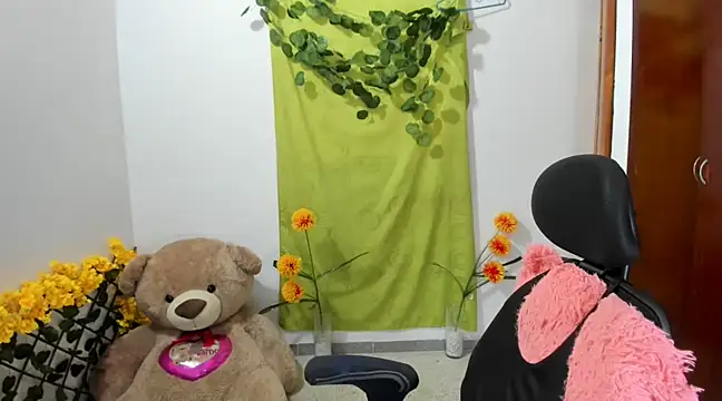 corzoethan online show from 12.25.24