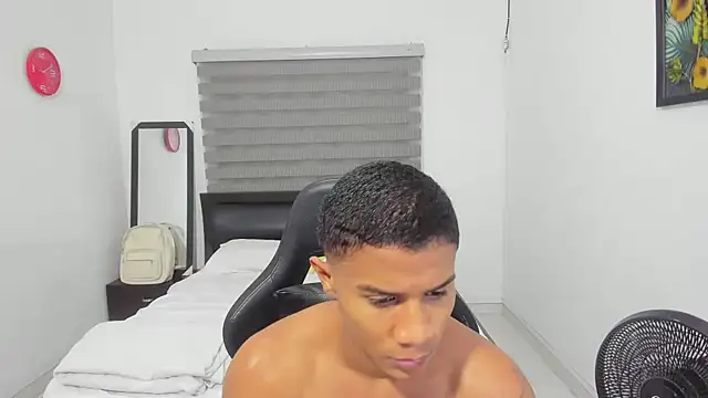 Snapshot of corzoethan chatting on 02.22.26 corzoethan online show from 02.22.26