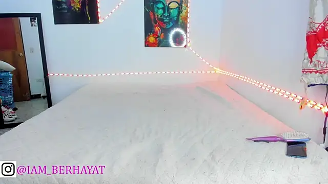 Snapshot of DIRTY_SEXY_BERHAYAT chatting on 11.03.25 DIRTY SEXY BERHAYAT online show from 11.03.25