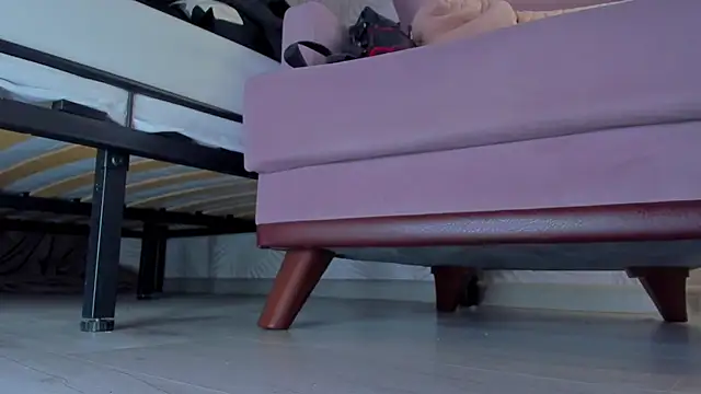 Holy Silvia online show from 02.26.25