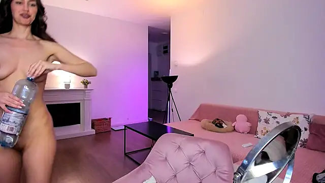 AnysaSmith online show from 04.17.26