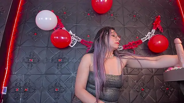 Natasha Wolff01  online show from 02.14.25