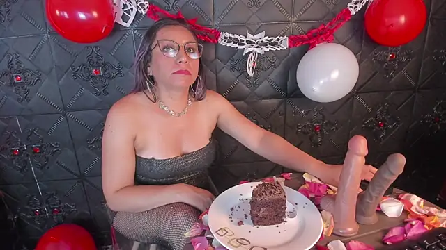 Natasha Wolff01  online show from 02.14.25