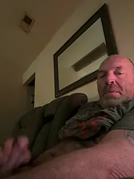 Snapshot of TXCowboy420 chatting on 04.19.26 TXCowboy420 online show from 04.19.26