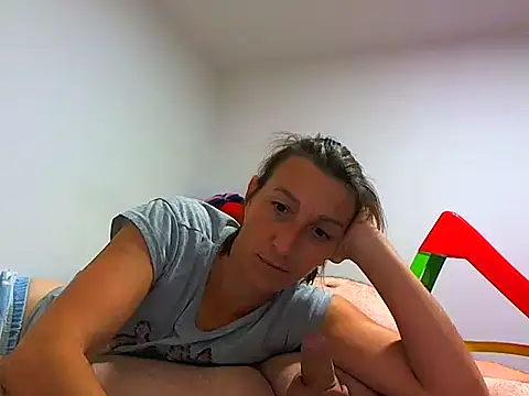 Kassandra mike online show from 10.20.25