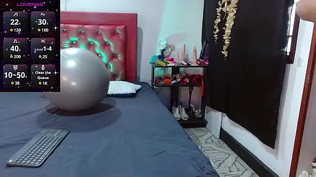 cleopatraa online show from 12.09.24