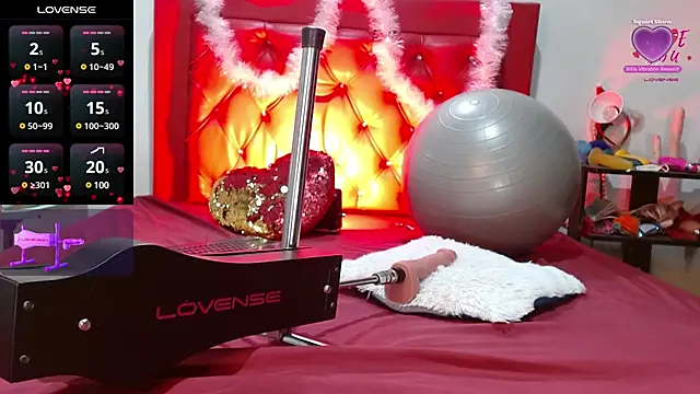 cleopatraa online show from 12.14.24