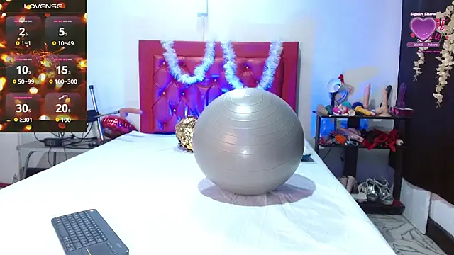 cleopatraa online show from 12.30.24