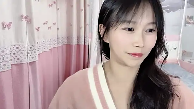 Snapshot of Shleybaby chatting on 12.26.24 Shleybaby online show from 12.26.24