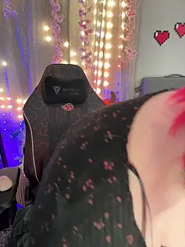 Angel-Lewd-Cake online show from 02.22.26