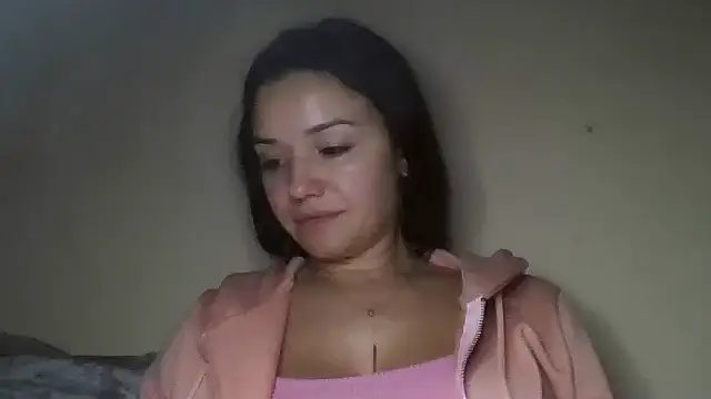 Linusya online show from 10.28.25