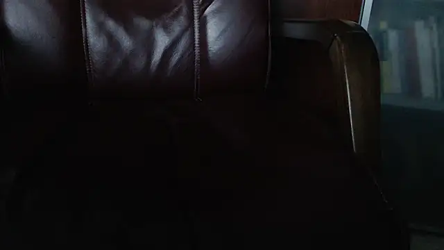 smoothandtiny online show from 02.25.25