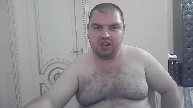 Snapshot of KIZLAZIMYaa chatting on 06.18.26 KIZLAZIMYaa online show from 06.18.26