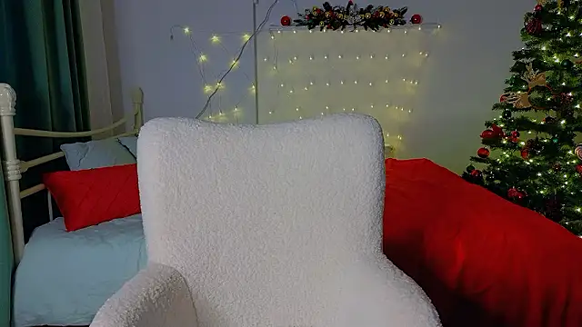 Lina-hill online show from 12.06.24