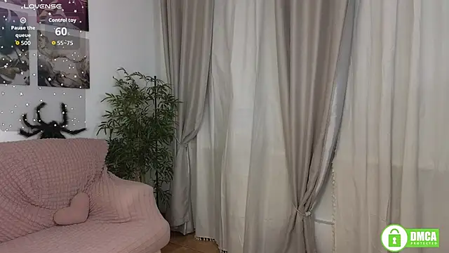 Charlotte wow online show from 11.21.25