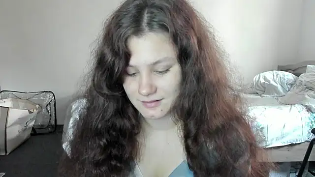 Snapshot of Charlotte_wow chatting on 04.27.26 Charlotte wow online show from 04.27.26