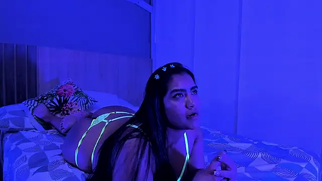 hannnasmith online show from 11.24.25