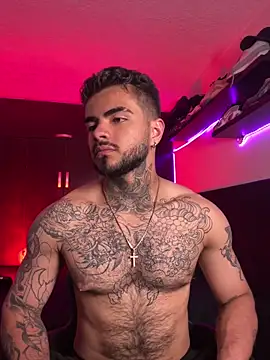 Snapshot of innsolemnia chatting on 10.19.25 innsolemnia online show from 10.19.25