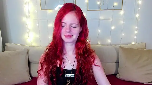 Snapshot of RubyAttwood chatting on 01.03.25 RubyAttwood online show from 01.03.25