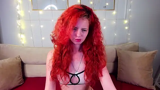 Snapshot of RubyAttwood chatting on 02.13.25 RubyAttwood online show from 02.13.25