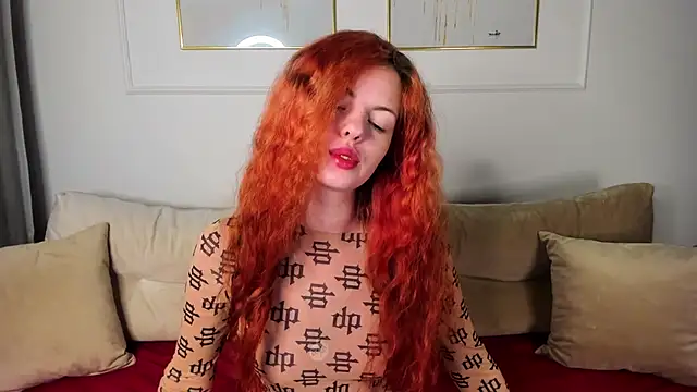 Snapshot of RubyAttwood chatting on 02.21.25 RubyAttwood online show from 02.21.25