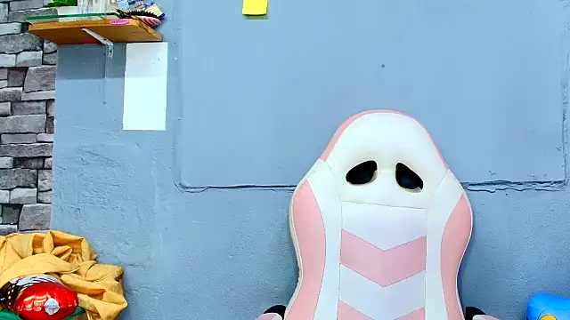 makena18 online show from 02.07.25