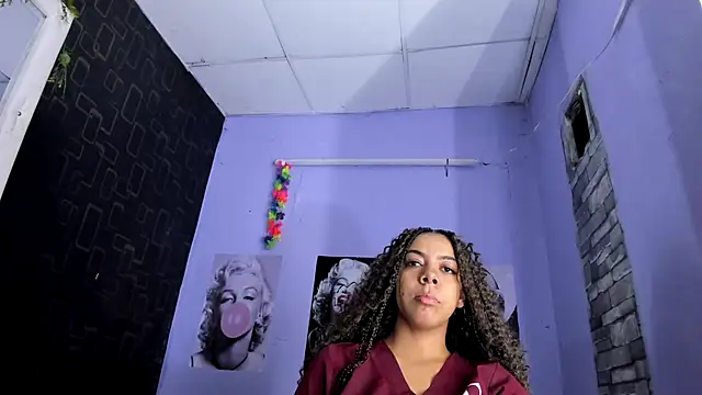 Alika01 online show from 01.19.25