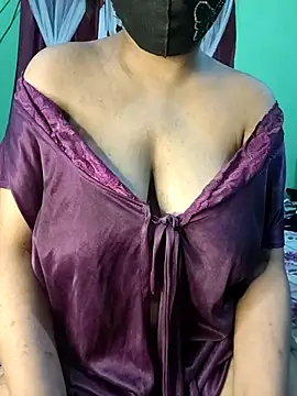 Snapshot of Sexy_Teacher67 chatting on 10.14.25 Sexy Teacher67 online show from 10.14.25