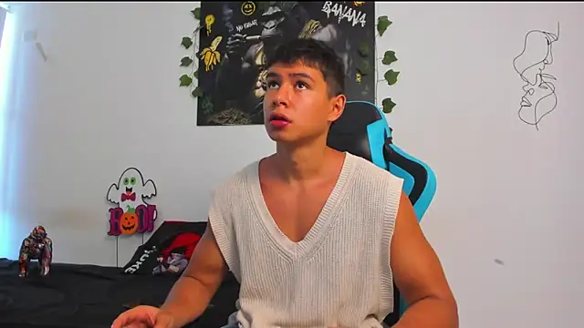 Snapshot of Bray_Kevin chatting on 02.17.25 Bray Kevin online show from 02.17.25