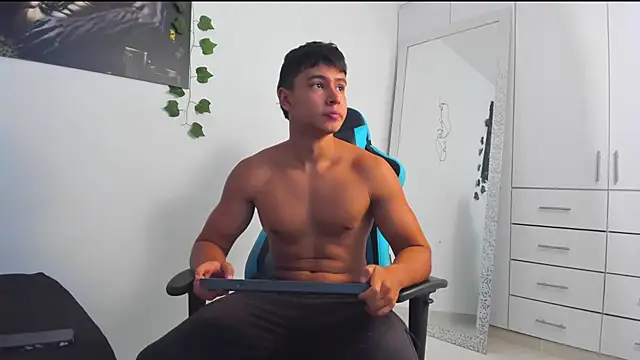 Snapshot of Bray_Kevin chatting on 03.06.25 Bray Kevin online show from 03.06.25