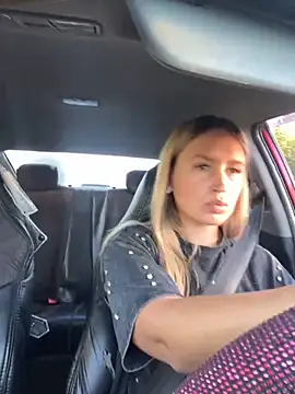 StasyWood online show from 09.27.25