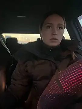 StasyWood online show from 10.31.25