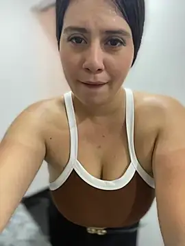 Snapshot of Natalia_Cleark09 chatting on 02.05.26 Natalia Cleark09 online show from 02.05.26