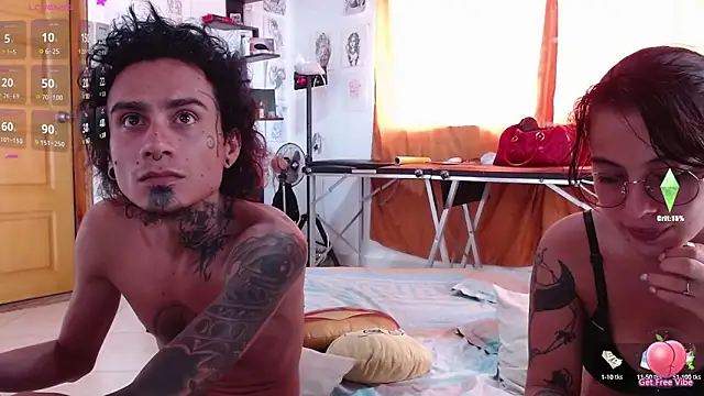 Snapshot of Tiffany_prettygirl chatting on 02.19.25 Tiffany prettygirl online show from 02.19.25