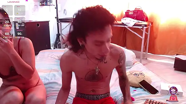 Snapshot of Tiffany_prettygirl chatting on 03.05.25 Tiffany prettygirl online show from 03.05.25