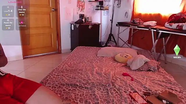 Snapshot of Tiffany_prettygirl chatting on 09.11.25 Tiffany prettygirl online show from 09.11.25