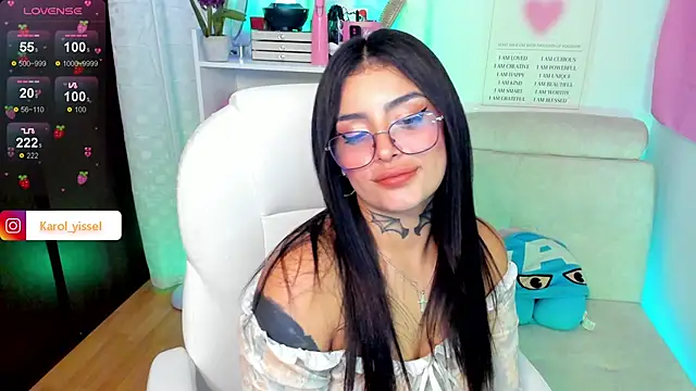 Hinataw33d01 online show from 02.13.25