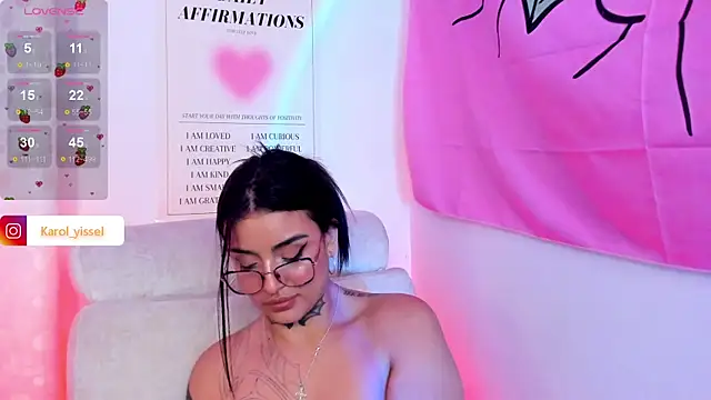 Hinataw33d01 online show from 02.28.25