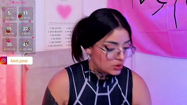 Hinataw33d01 online show from 03.13.25