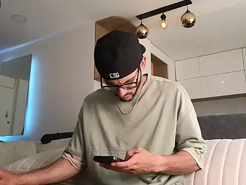 Phantom Bigger1 online show from 01.07.26